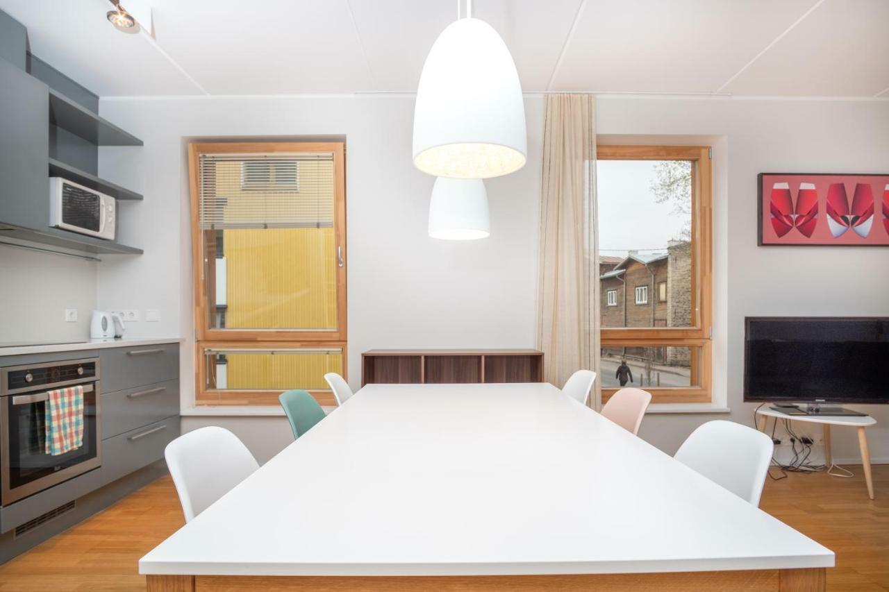 Dream Stay - Stylish Apartment Near Old Town With Free Parking 탈린 외부 사진